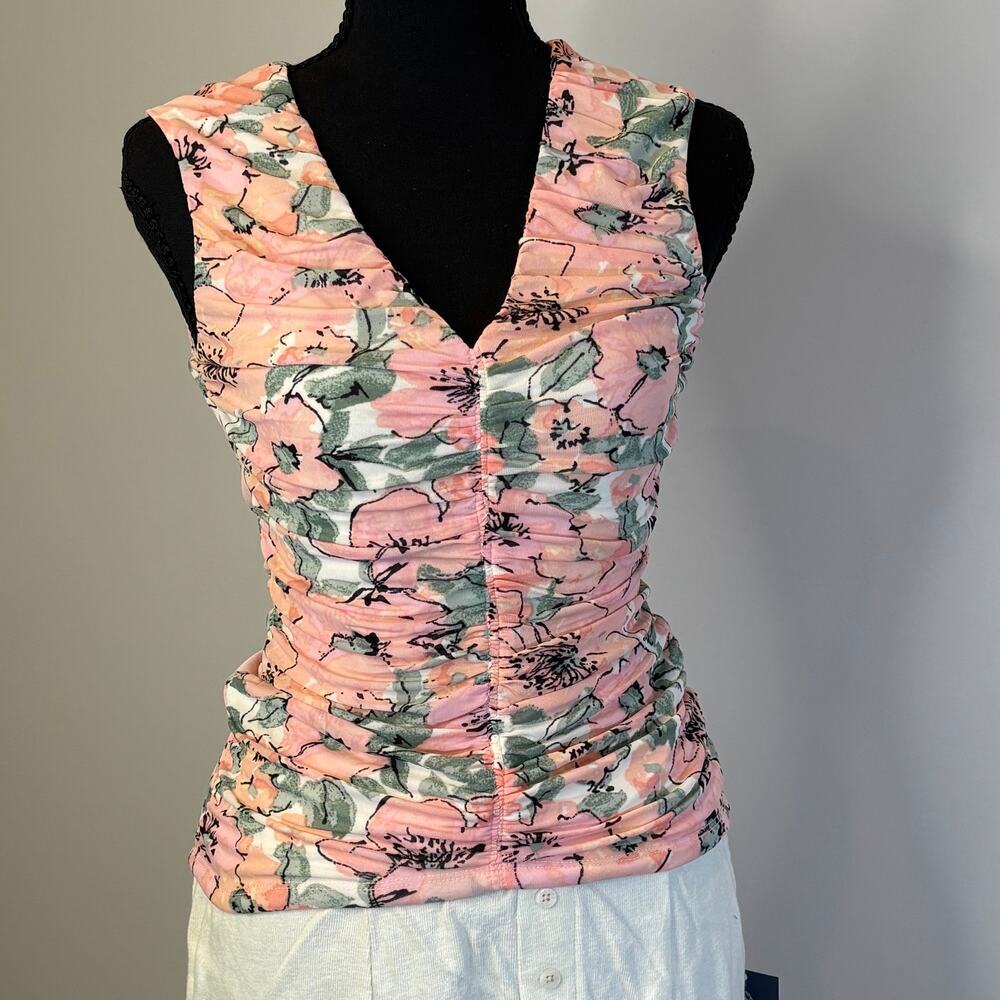A New Day Floral Ruched Top + Universal Thread Shorts XS NWT 2 Piece Outfit